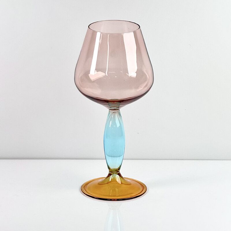 Kualitas Hand-Blown Gradient Color Borosilicate Wine Glasses, Multi-Color Artistic Stem Goblets for Wine, Cocktail, Home Bar & Party Decor pabrik