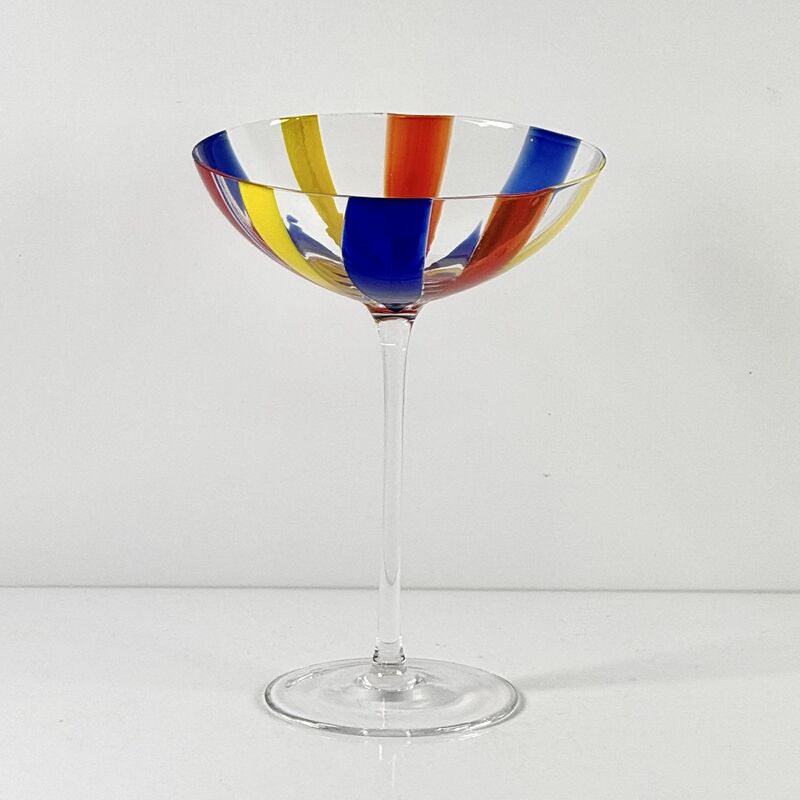 Kualitas Hand Blown Art Glass Goblet & Coupe Glass Set, Vibrant Red Yellow Blue Vertical Cane Stripes Murano Style Stemmed Wine & Martini Glasses for Bar, Party & Gift pabrik