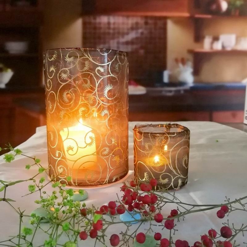 kualitas Decorative Handmade Silk Sleeve Coat Cylinder Candle Holders pabrik