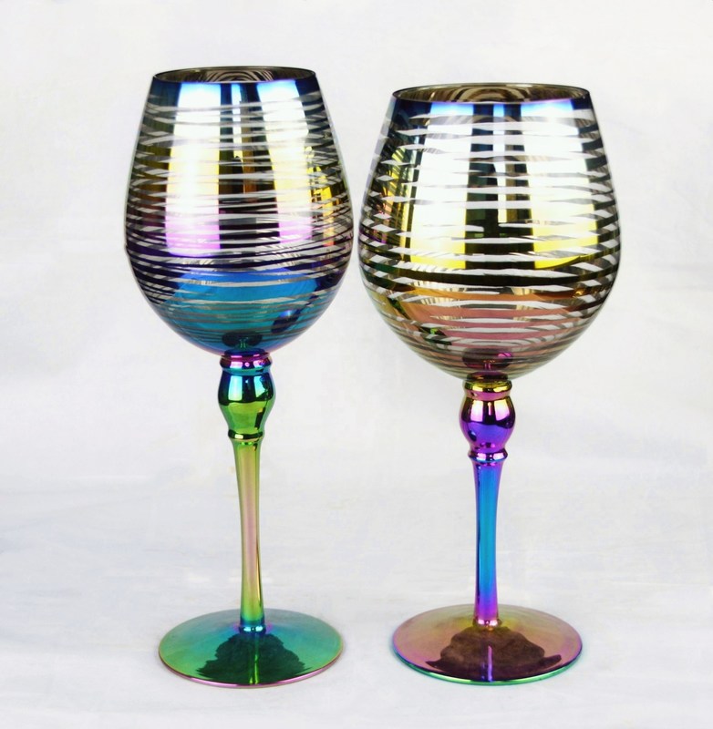 kualitas Laser Circles Pattern Iridescent Crystal Wine Glass With Pearl Stem pabrik