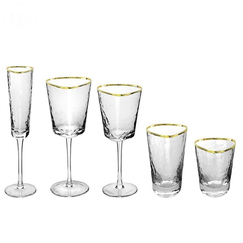 kualitas Hammer Texture Crystal Wine Glass In Triangle Shape pabrik