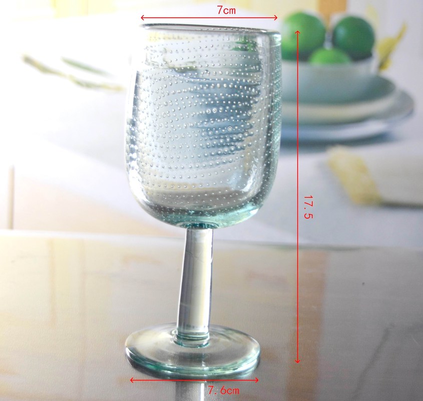 kualitas Natural Color Thick Wall 11oz Vintage Crystal Goblets With Bubbles pabrik