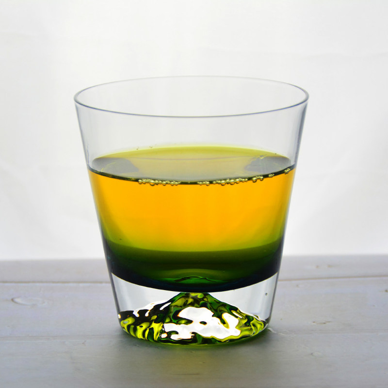 kualitas Heavy Base Transparent Handmade Whiskey Glass For Party pabrik