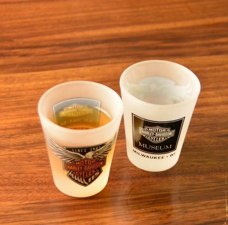 kualitas 1.5oz Frosted High End Unique Shot Glasses For Liquor pabrik