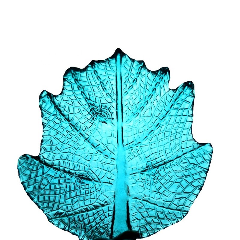 kualitas Maple Leaf Unique Decorative Charger Plates For Snack pabrik