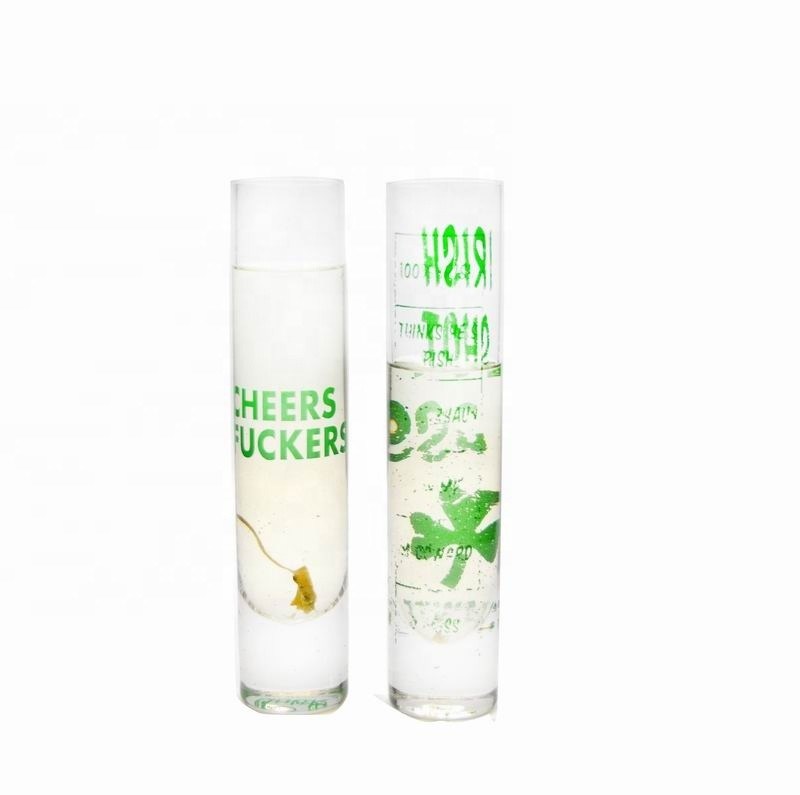 kualitas Long Sparkling Crystal Cocktail Glasses With Color Decal pabrik