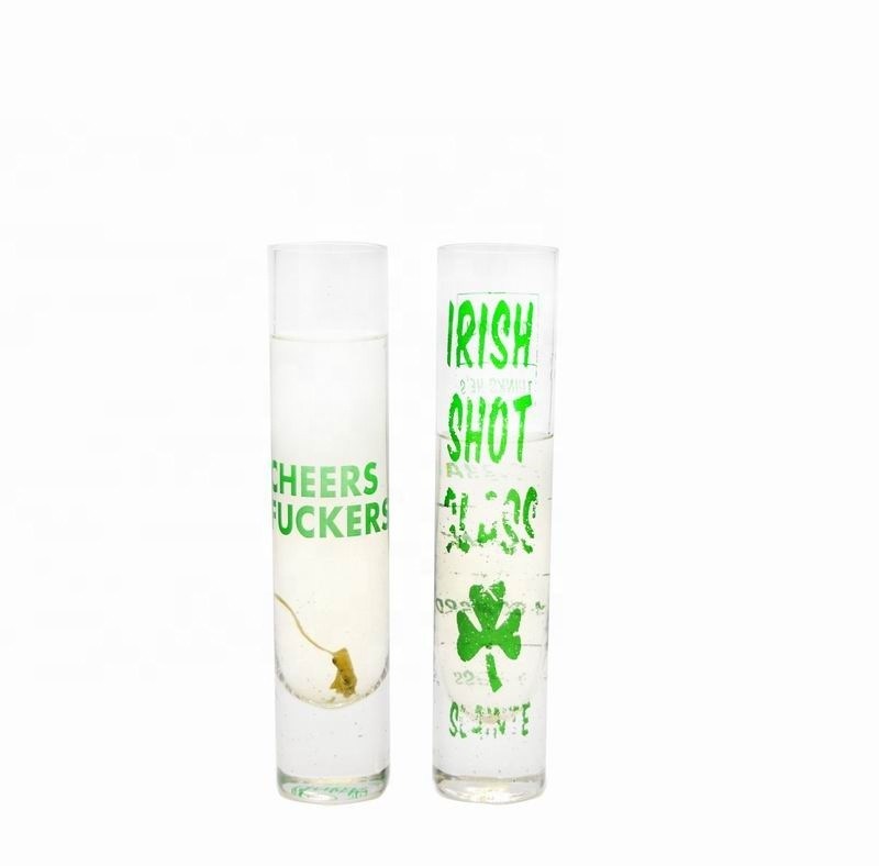 kualitas Long Sparkling Crystal Cocktail Glasses With Color Decal pabrik