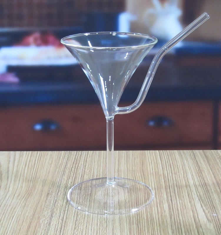 kualitas Borosilicate Vintage Cocktail Glasses With Straw pabrik