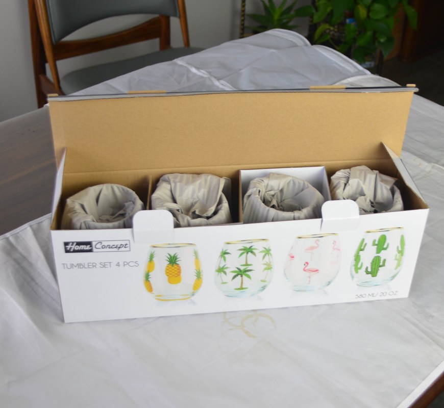 kualitas Hand Painted Gold Rim Wine Glass Tumbler With Color Decal pabrik