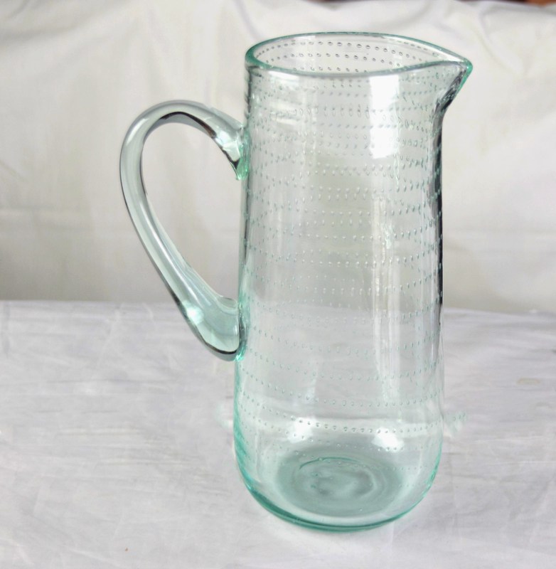 kualitas Recycle Green Spiraling Bubbles  Glass Water Pitcher , Large Glass Pitcher pabrik
