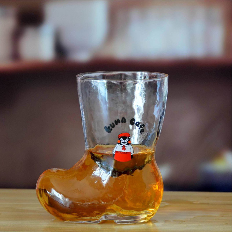 kualitas Boot Shape 150ml Shot Glasses With Color Logo For Promotion pabrik