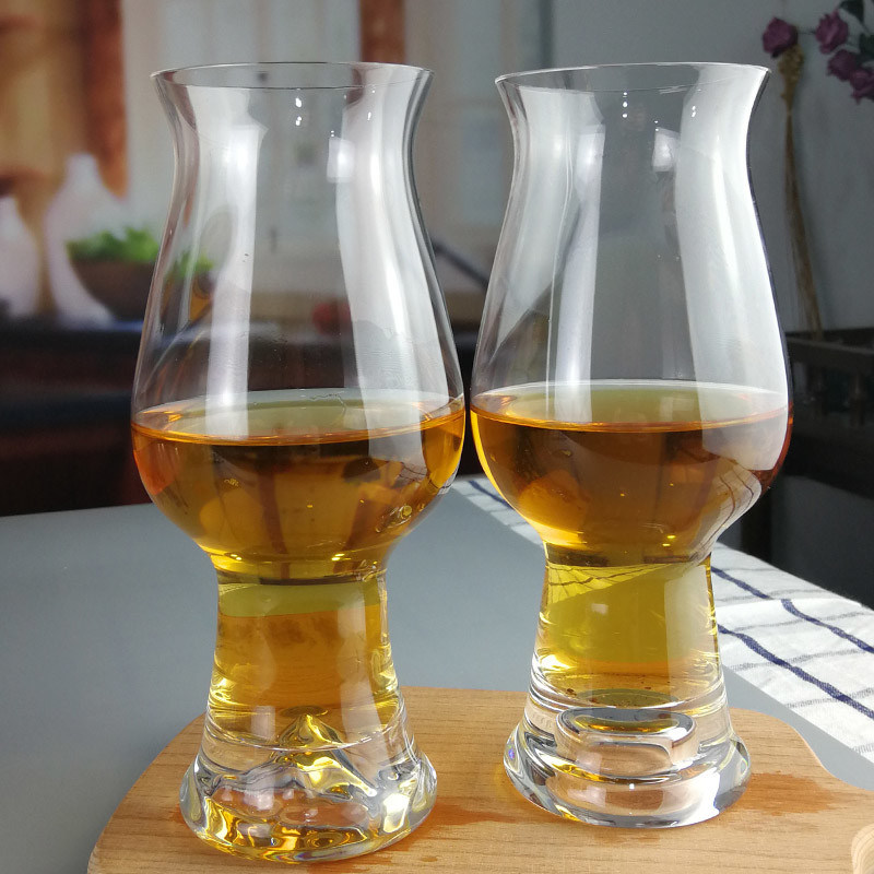 kualitas Ice Mountain Bottom IPA Craft Beer Glasses Lead Free pabrik