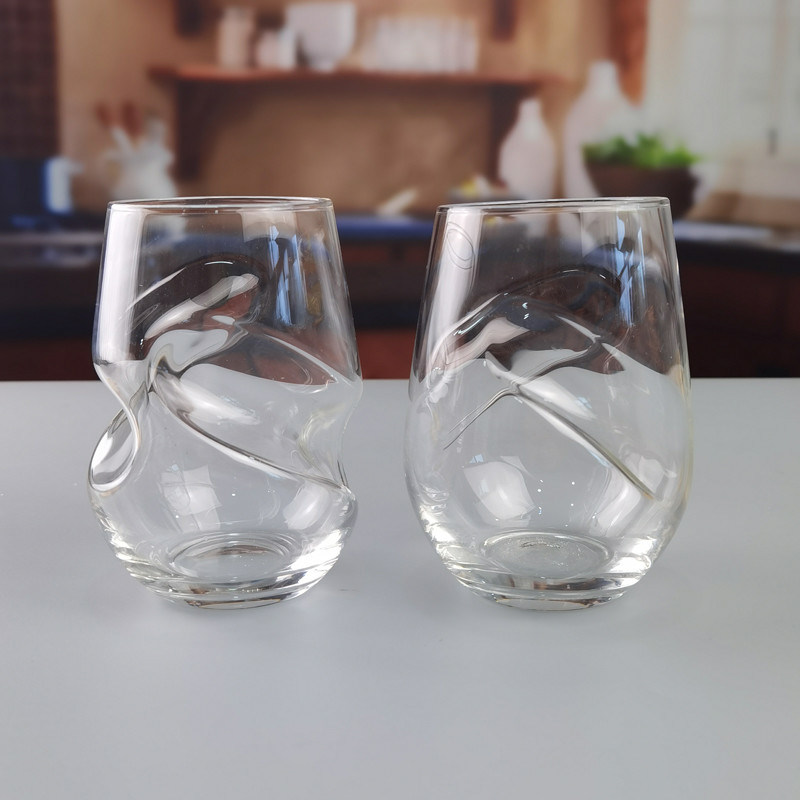 kualitas Twisted Swirling Crystal Red Wine Glasses 250ml Stemless pabrik