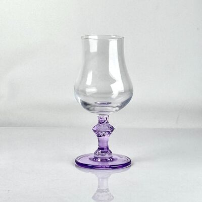 kualitas 4‑Pack Vintage Purple Stem Wine Glasses, Assorted Shapes Clear Cup with Decorative Purple Stem, Handblown Glass Goblets for Wedding Party Home Tabletop Decoration pabrik
