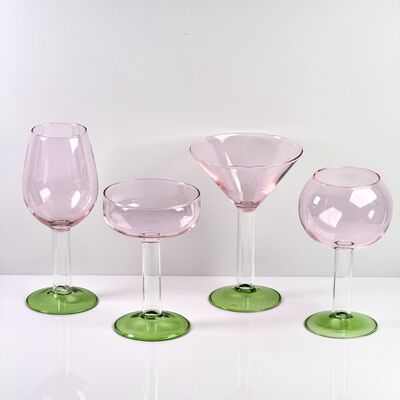 Kualitas Hand Blown Borosilicate Stemmed Wine & Cocktail Glass Set, Pink Bowl with Green Hollow Stem Base, Colored Spray Tinted Art Goblets for Bar, Wedding & Table Decor pabrik