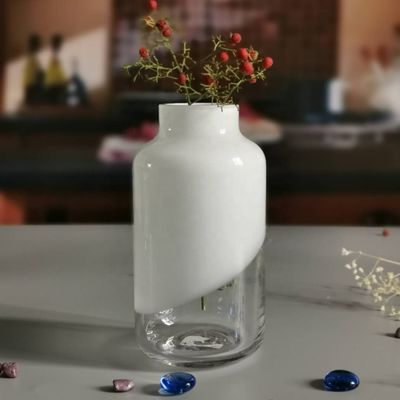 kualitas Hand Made Solid White Top Half Ceramic Glass Jar Vase pabrik