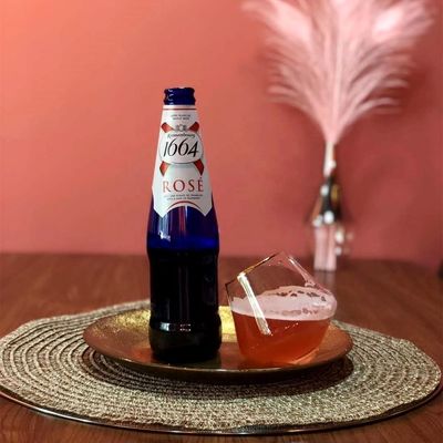 kualitas New Style Unique Shaped Crystal Whiskey Glasses , Tumbler Drinking Glass For Home pabrik