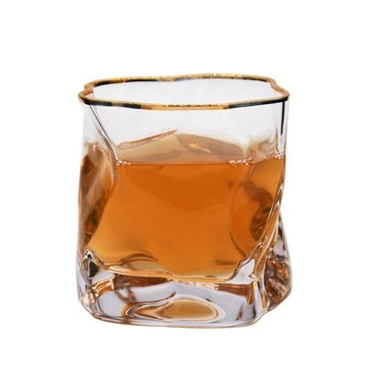 kualitas Irregular Handmade Whiskey Glass With Gold Rim pabrik