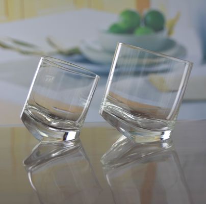 kualitas Lead Free Slanted Bottom Round Whiskey Tasting Glasses pabrik