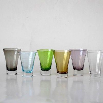 kualitas 2oz Six Color CIQ Unique Shot Glasses For Liqour Promotion pabrik
