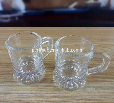 kualitas Customize Unique Shot Glasses , Mini Shot Glasses With Embossed Bottom pabrik