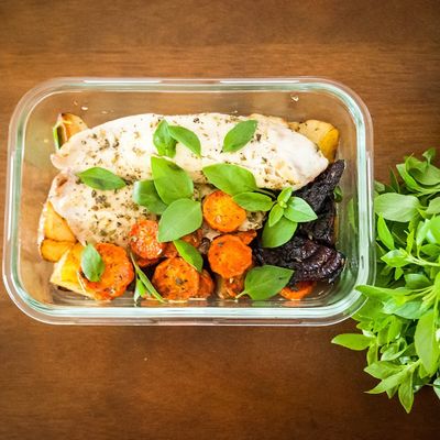 kualitas Borosilicate Pressed Glass Lunch Boxes With Locking Lids pabrik