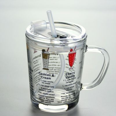 kualitas Cartoon Crystal Drinking Glass With Lid And Silicate Straw pabrik
