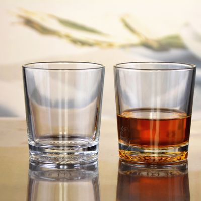 kualitas Wholesale Concise Tumbler Drinking Glasses Customized Embossed Flower Pattern Double Old Fashion Glass Cup pabrik