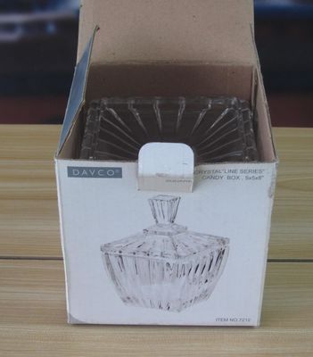 kualitas Square Optic Stripes Glass Storage Jars For Candy pabrik