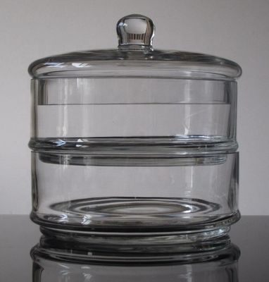 kualitas Handblown 3 Layer Stackable Storage Jars With Lids pabrik
