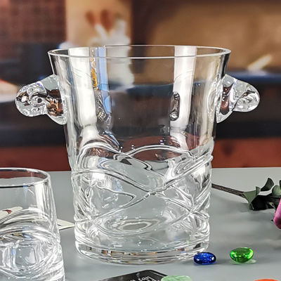 kualitas Unique Handmade Whiskey Glass With Inlaid Eyes Design pabrik